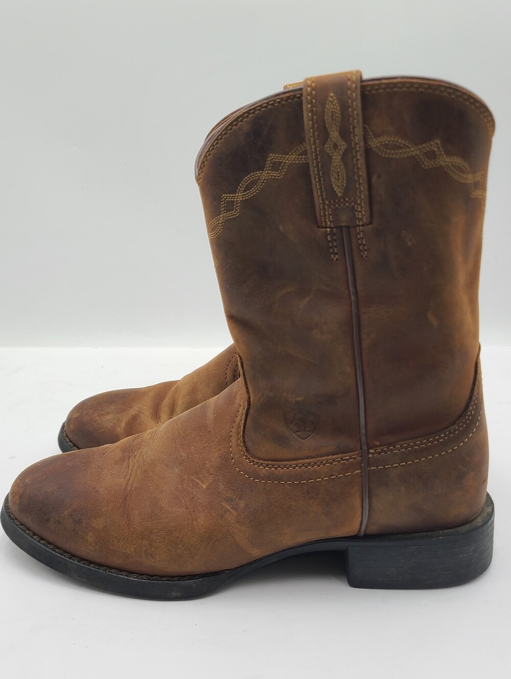 B39 Ariat 'Brown' Leather Heritage Roper Boots - Men's Size 8D